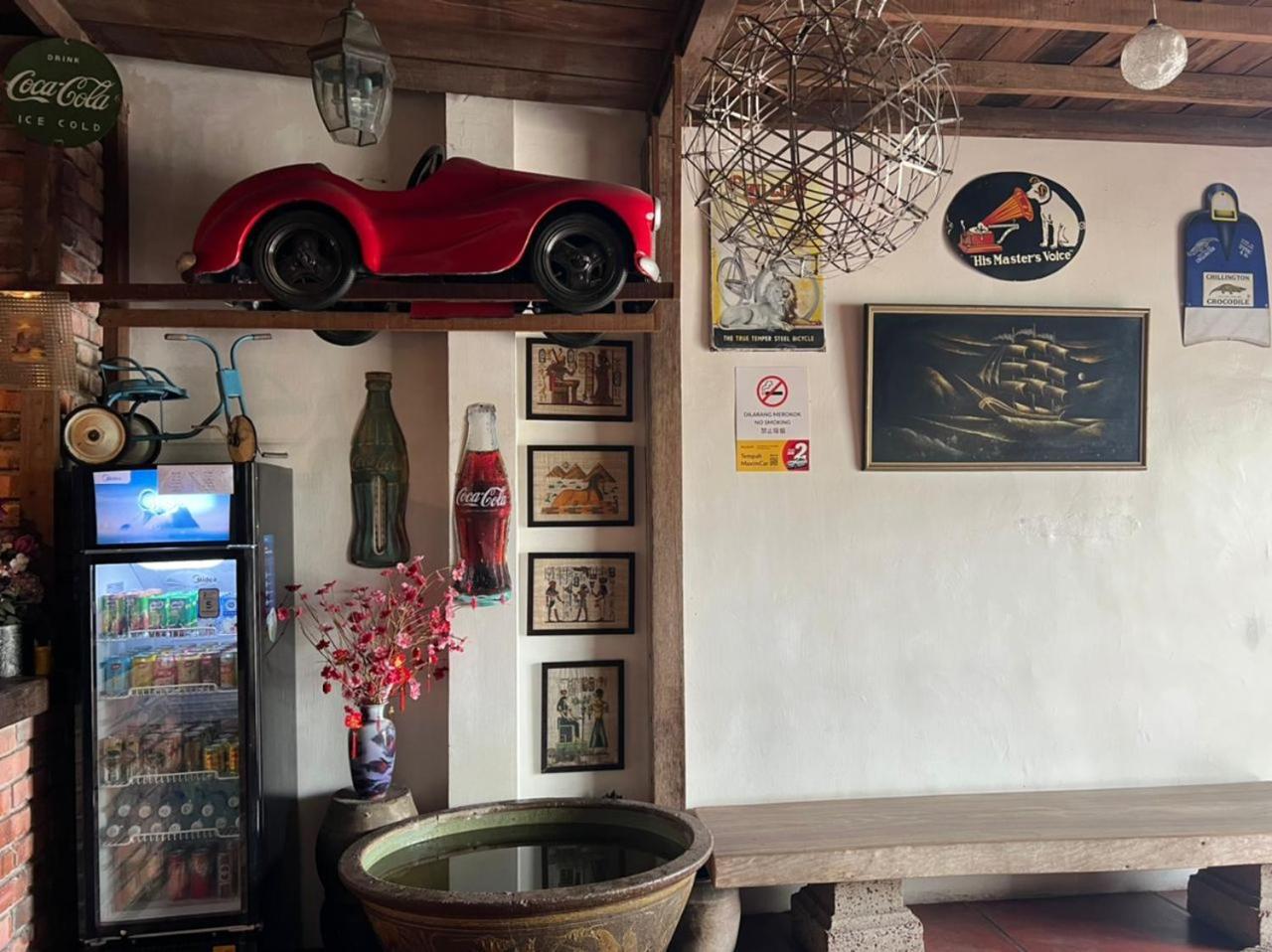 Rock Wood Hotel